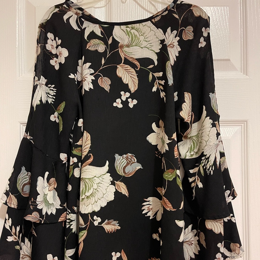 Floral Blouse 👚